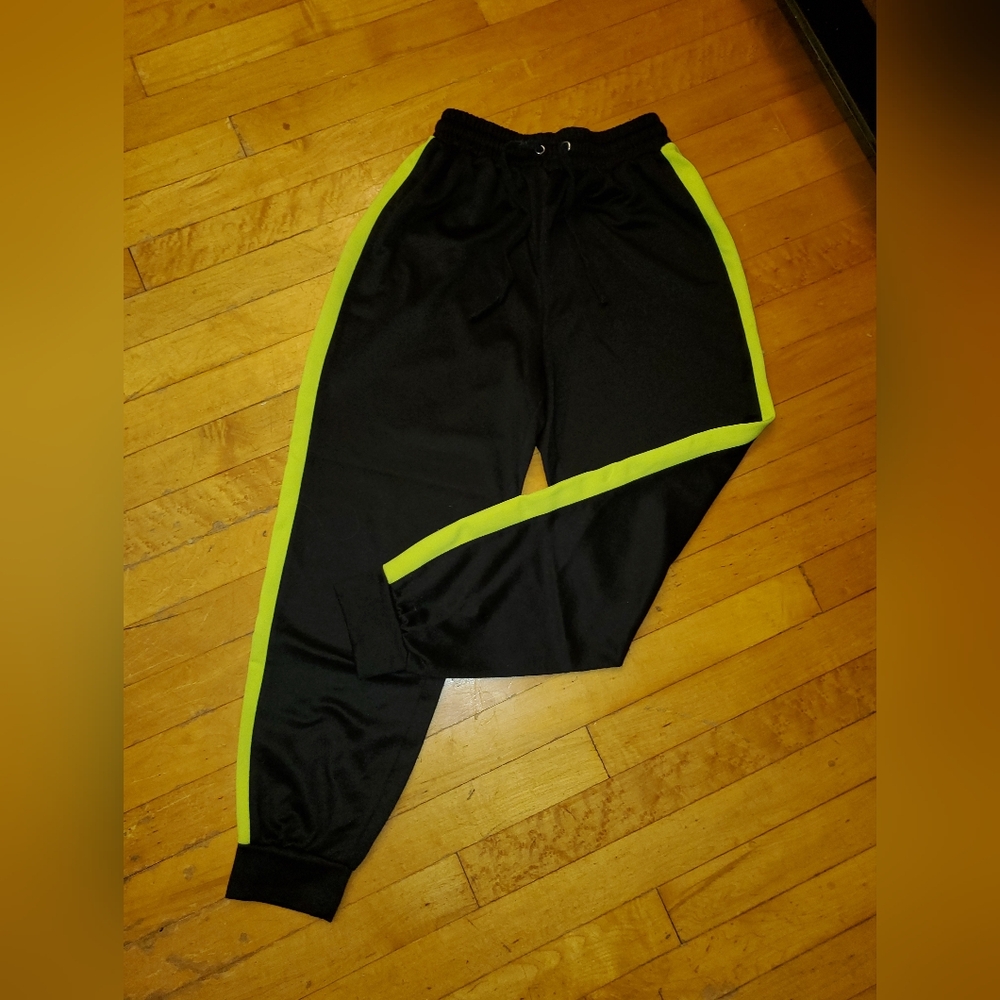 F21 Joggers